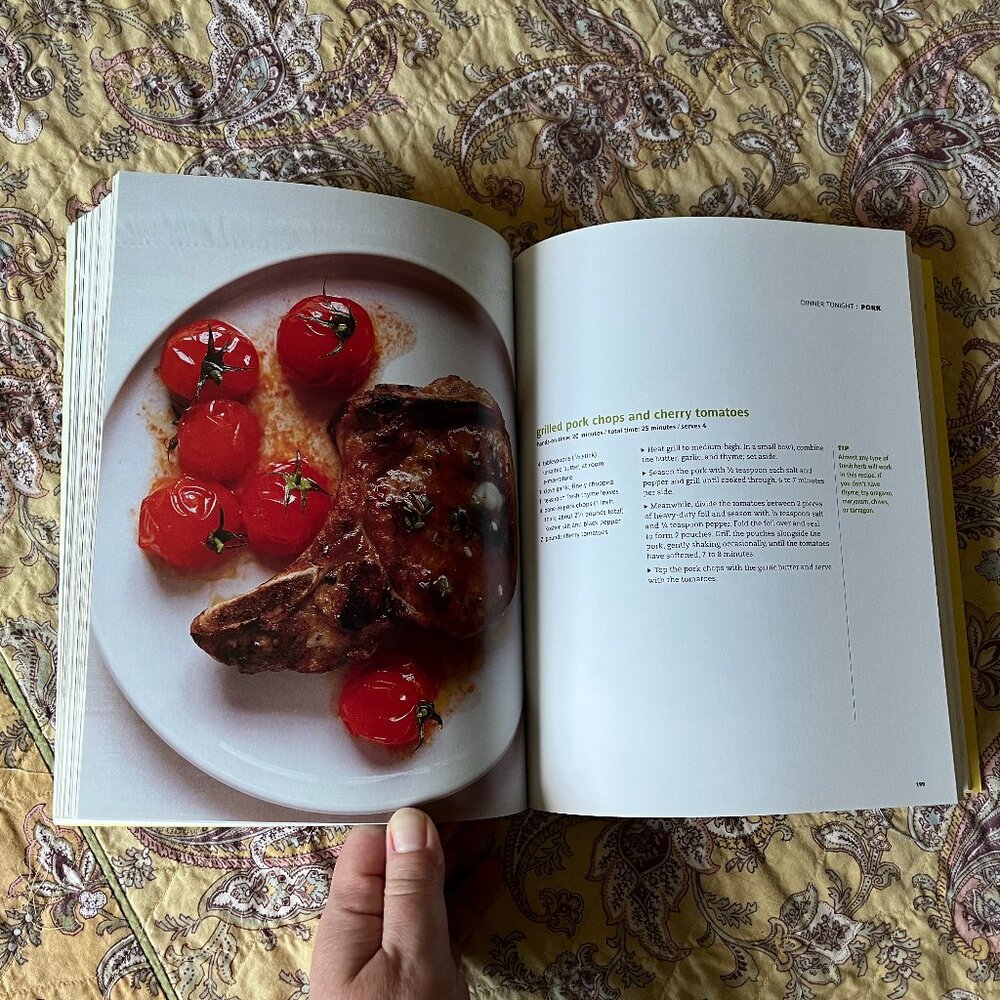 Real Simple - Dinner Tonight: Done! Cookbook - Picture 3 of 8